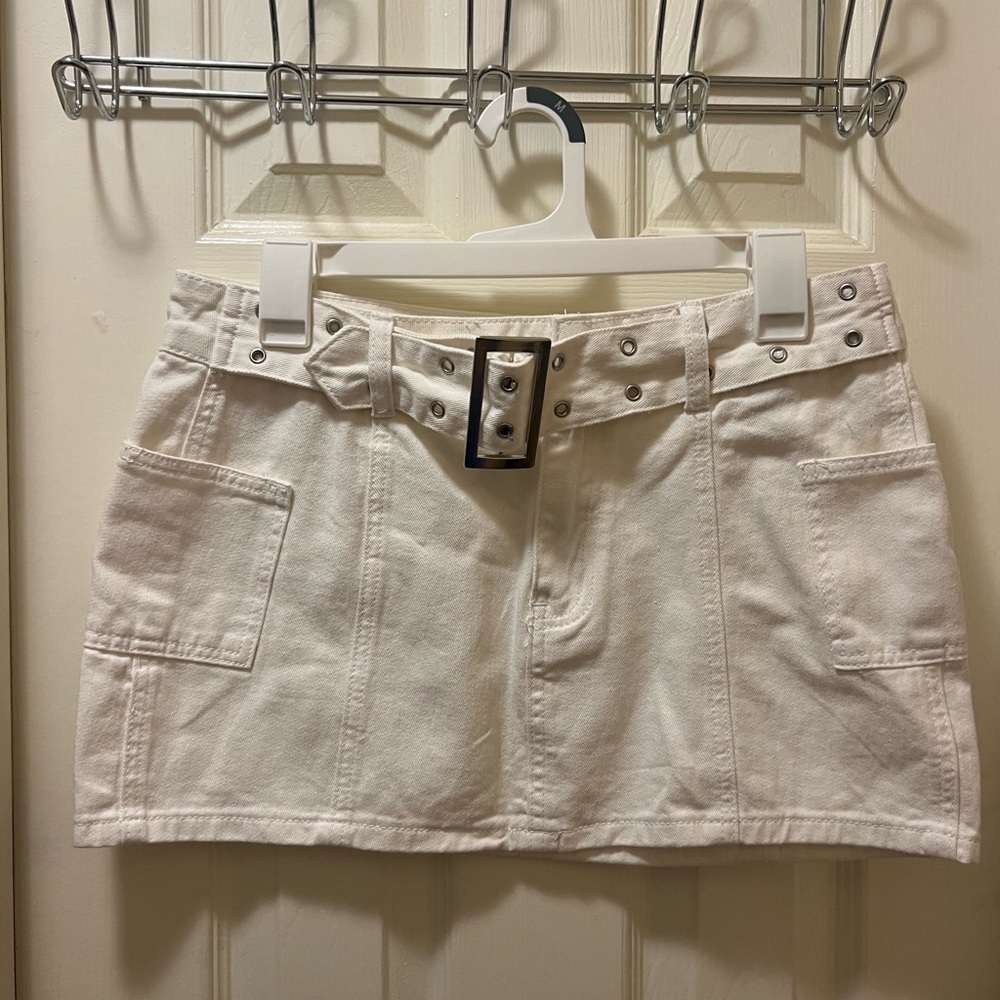 White mini skirt